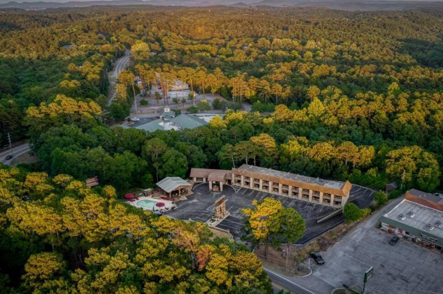 Stonegate Lodge W Pool & Outdoor Firepits Room #201 Eureka Springs Zewnętrze zdjęcie